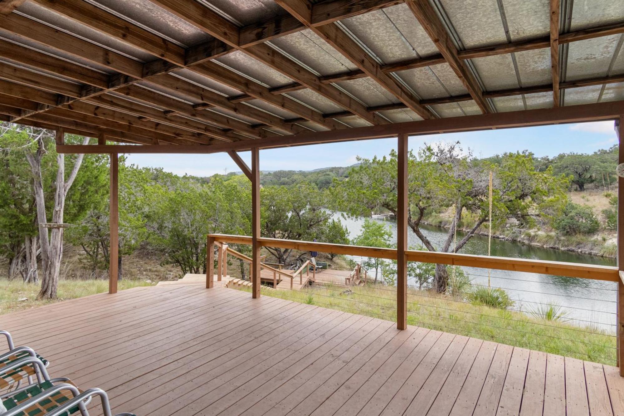 Hondo Creek Hideaway Hotel Tarpley Exterior photo